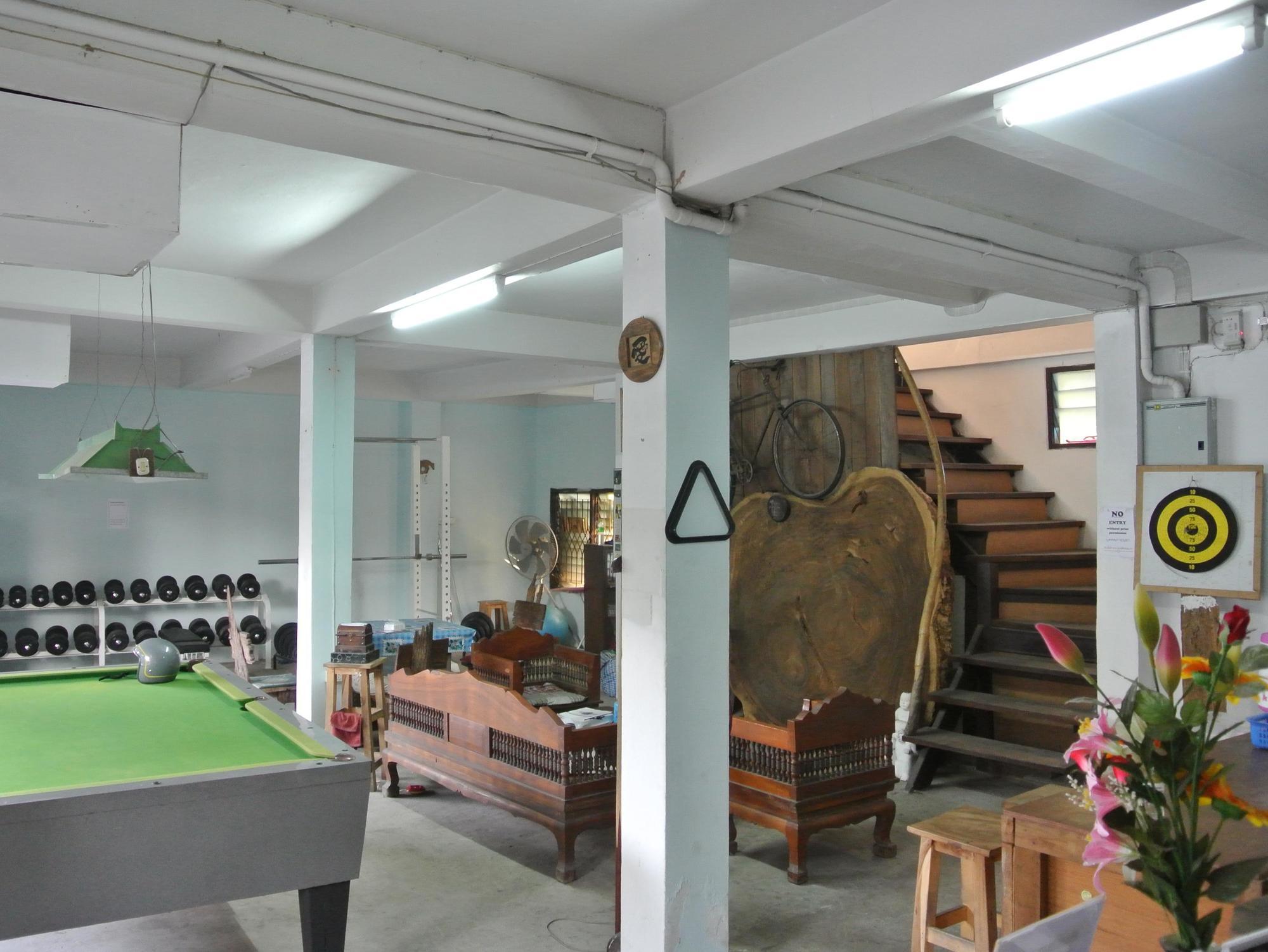 Cumpun Guest House Chiang Mai Esterno foto